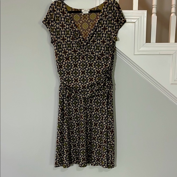 Van Heusen‎ green and purple gathered belly Tiered Midi Dress - Picture 1 of 9